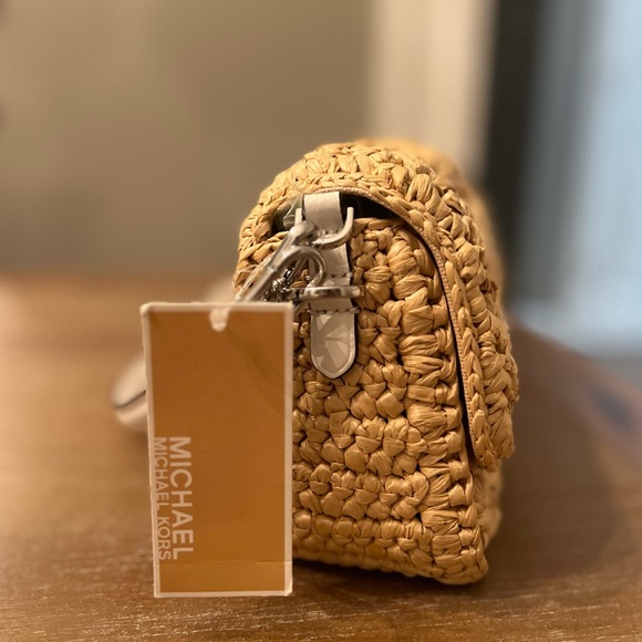 Michael Kors | Parker Medium Woven Straw Shoulder Bag NWT - Picture 9 of 12